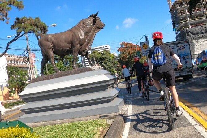 4-Hour Bike Tour Guatemala City - The Relief Map at Parque Hipodromo del Norte