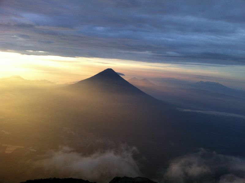 Acatenango Volcano 2-Day Hike - Guide service and the private-group advantage