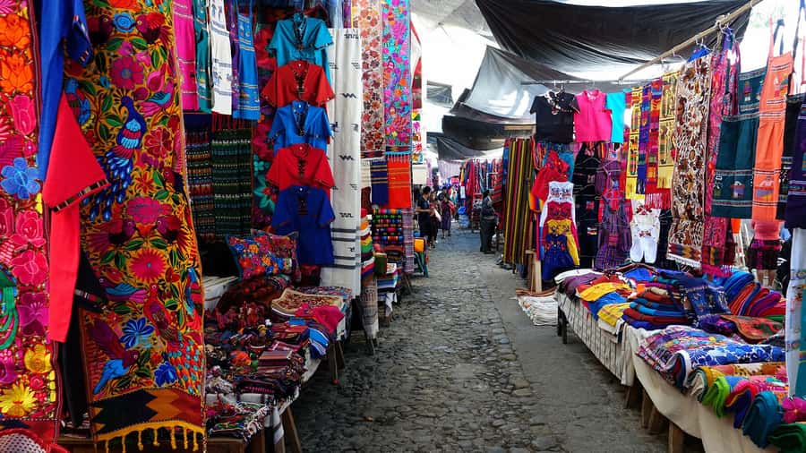 Antigua: Cooking Class with Local Family - Starting with Antigua’s market and the local food supply