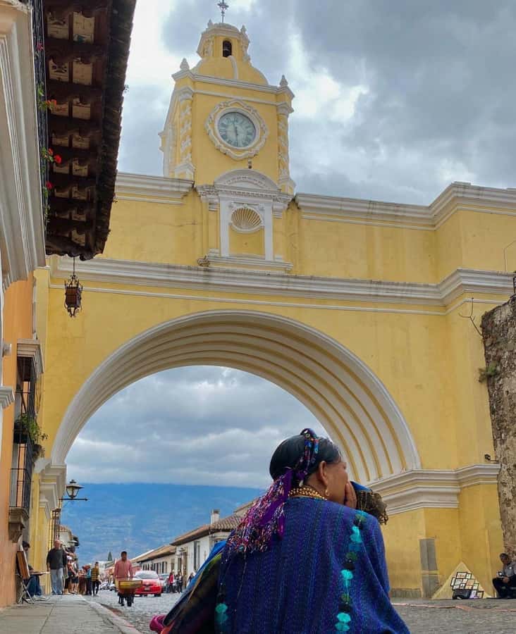 Antigua Guatemala: Full day tour. - Getting from Guatemala City to Antigua