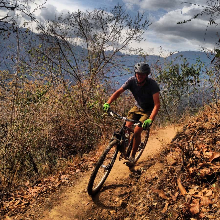 Antigua Guatemala: Half-Day Mountain Bike Tour with Guide - The shuttle to 8,300 feet on Acatenango
