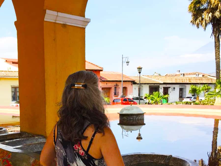 Antigua Guatemala: Morning Tour from Guatemala City - Central Park and the Las Sirenas fountain