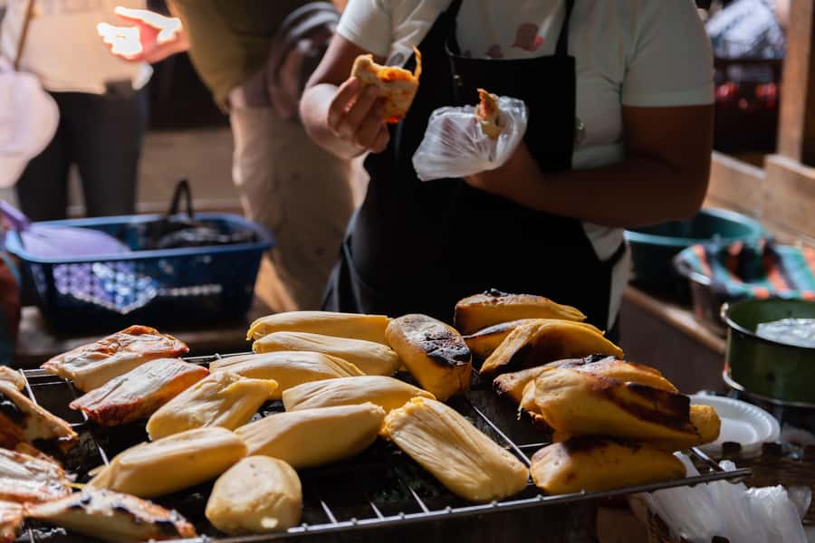 Antigua Guatemala: Street Food Walking Tour with Tastings - Starting at Casa Mandarina and Columbus Guatemala Travel