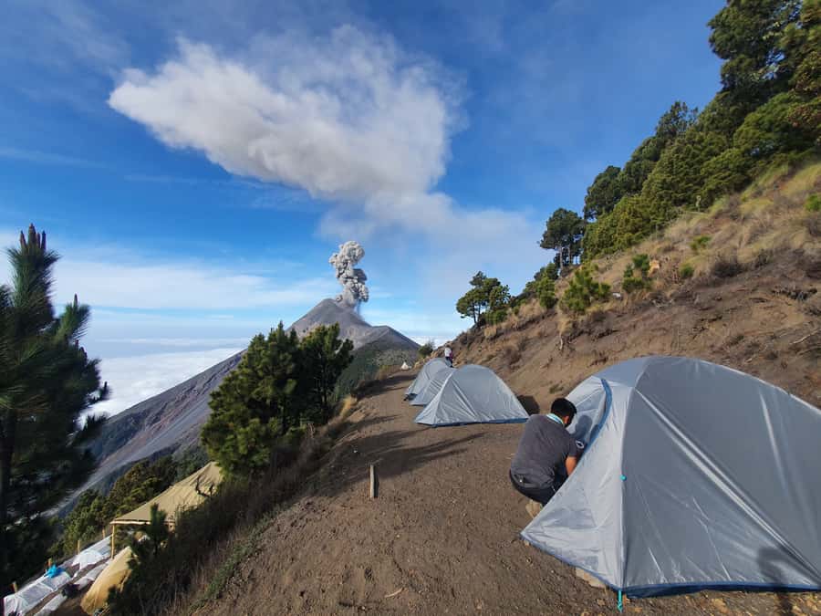 Antigua, Guatemala: Volcano Acatenango Overnight Hiking - Food, cabins, and what the $90 really covers