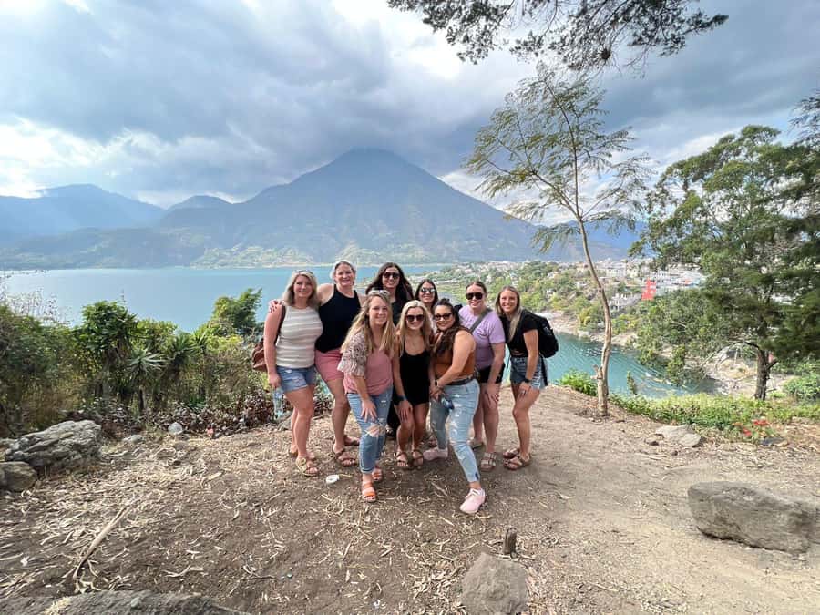 Antigua: Private Lake Atitlán Day Tour with Mayan Guide - Why Lake Atitlán makes a good day from Antigua