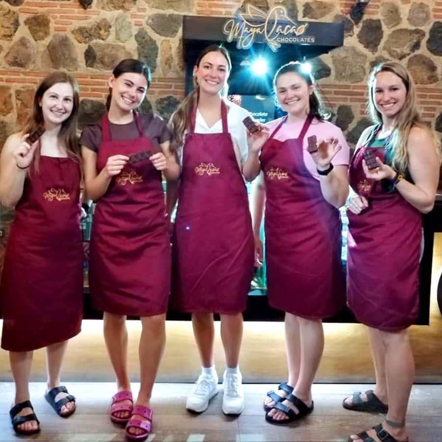 Chocolate workshop; gastronomic experience of cocoa. - Who will enjoy this Antigua activity most