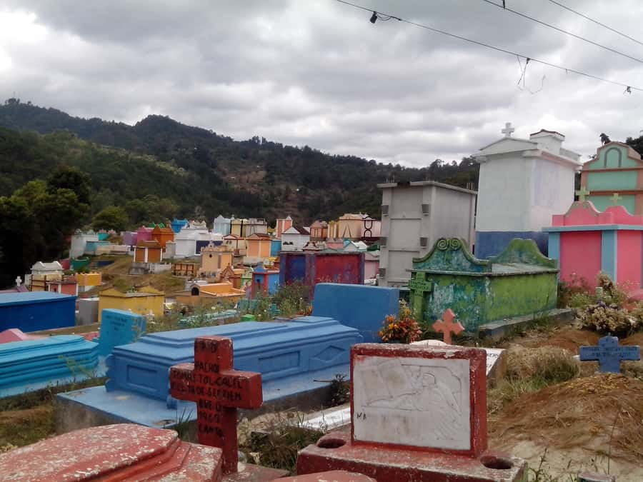From Antigua: 2-Day Tour of Chichicastenango & Lake Atitlan - The return to Antigua needs extra care