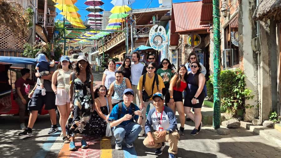 From Antigua: 2-Day Tour of Chichicastenango & Lake Atitlan - San Juan La Laguna: A village stop with limited time