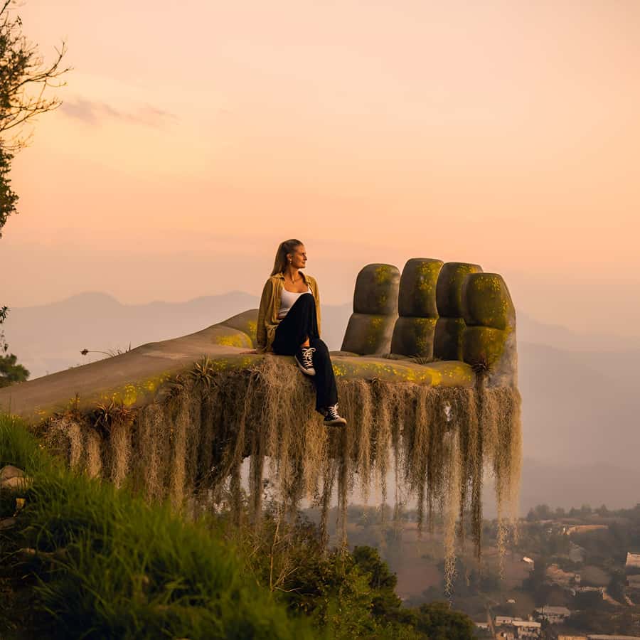 From Guatemala City Hobbitenango Day Tour - Seven hours inside Hobbitenango