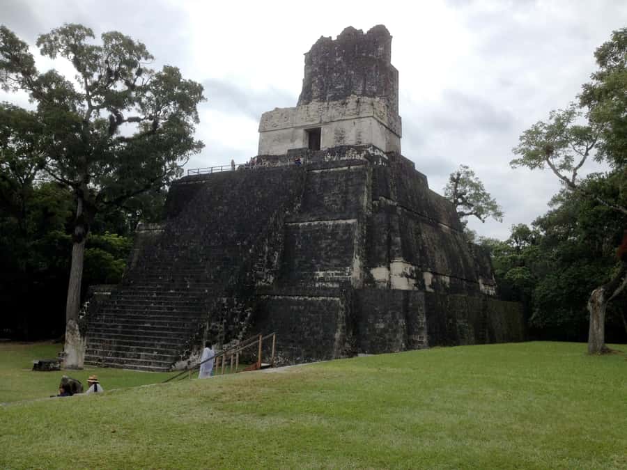 From San Ignacio: Tikal Maya Site Day-Trip with Local Lunch - The return drive and optional gift shops