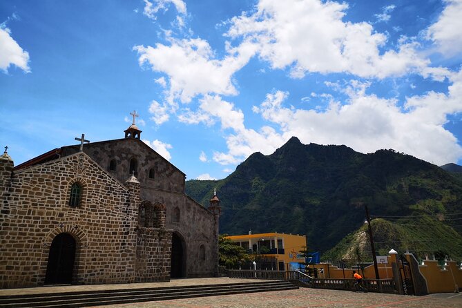 Full-Day Lake Atitlan Tour - The early road through Chimaltenango
