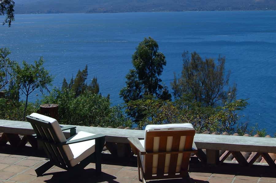 Guatemala or Antigua Guatemala: Lake Atitlán Boat Cruise - The early drive and the stop at Katok