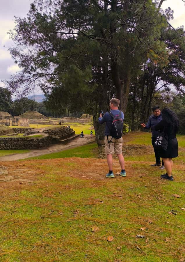 Iximché: Archaeological Site from Guatemala City - Exploring the Iximché ruins with a guide