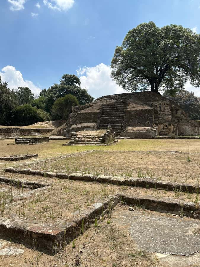 Iximché: Archaeological Site from Guatemala City - Tecpán lunch and local food