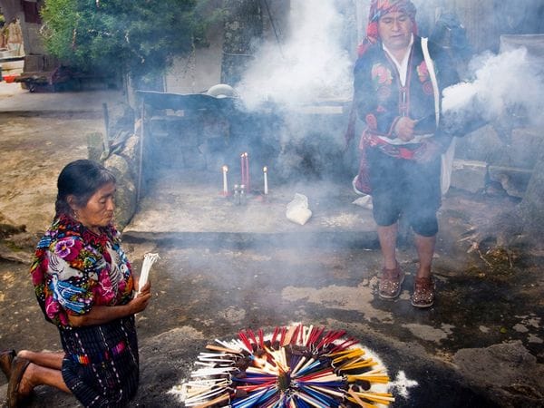 Lake Atitlan: Mayan Ceremony at the Sacred Caves - Language, timing, and practical planning