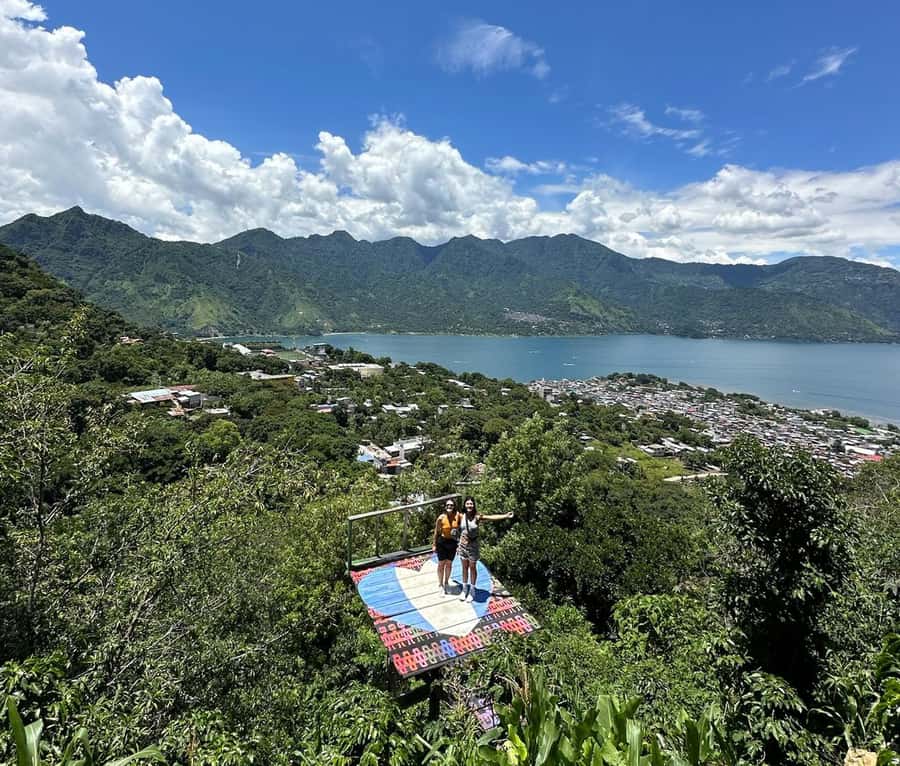 Lake Atitlán Mountain - Swimming and views at Cerro Tzankujil