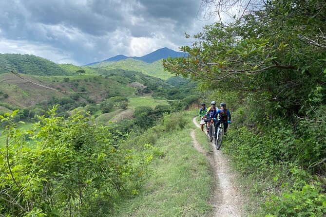 Mountain Bike Tour through Guatemala - Why the Tecpan route feels different